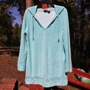 Swimsuit cover.Stretchy,lace trim.Hood